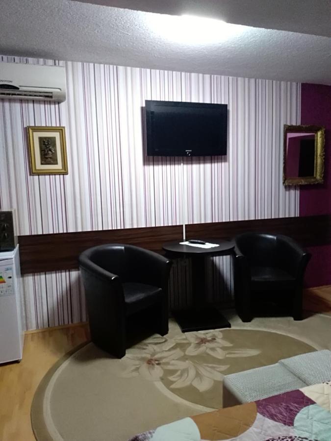 Appartement Durmitor à Kumanovo Extérieur photo